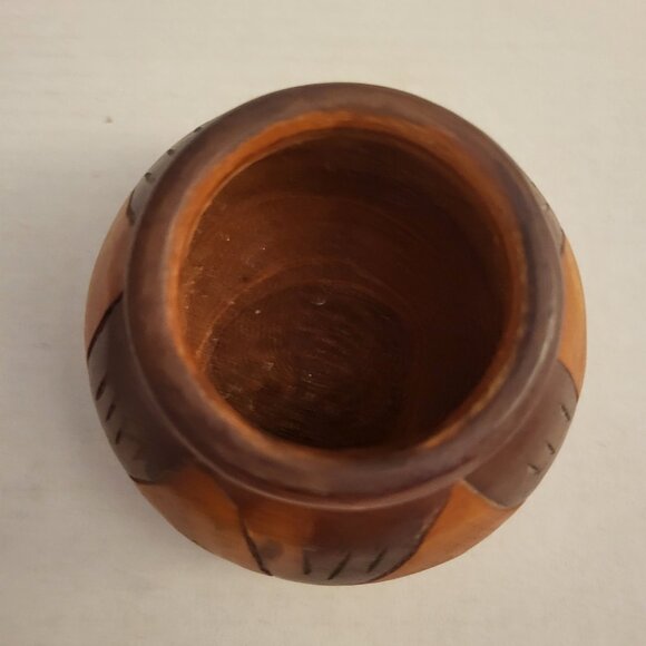 Vintage Hand Carved Wooden round Trinket Box w/Lid Floral Pattern Boho Design - Picture 2 of 6